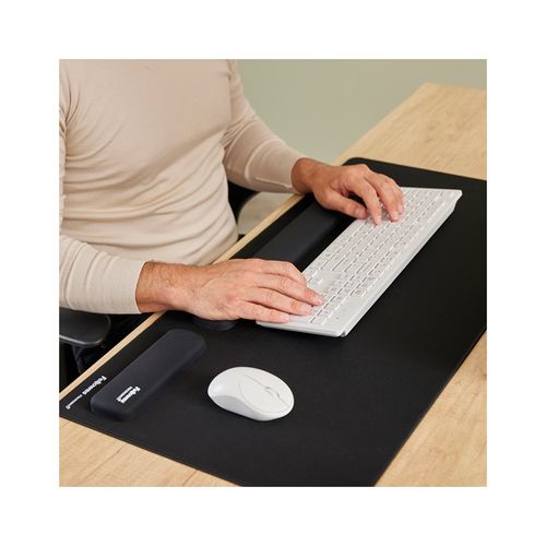 Fellowes Breyta Keyboard Wrist Rest Black