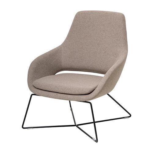Elaro Lounge Chair Black Frame Walnut Fabric