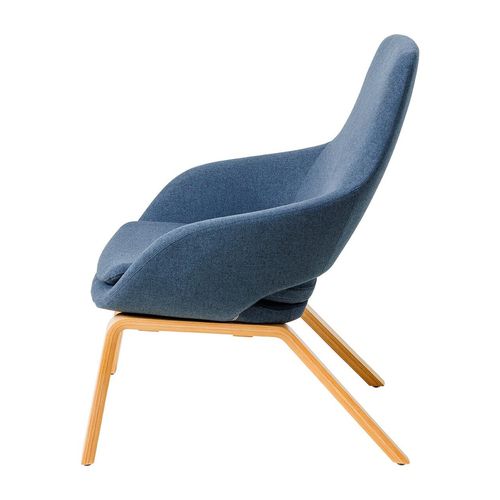 Elaro Lounge Chair Natural Oak 4-Leg Frame Steel Blue Fabric