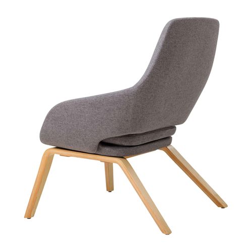 Elaro Lounge Chair Natural Oak 4-Leg Frame Onyx Fabric