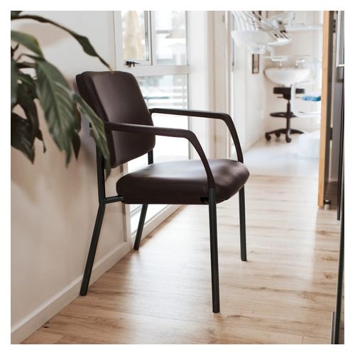 Buro Lindis Visitor Chair 4 Leg with Arms Black PU