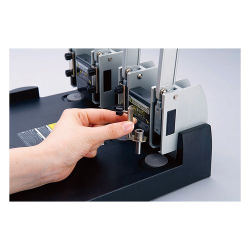 Carl Hole Punch 3 Hole 145 Sheet