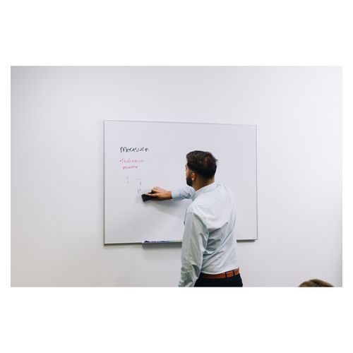 Quartet Penrite Slimline Magnetic Whiteboard Premium 1200x900mm