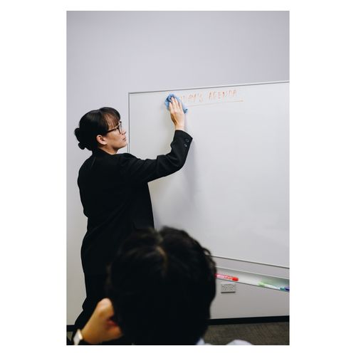Quartet Penrite Slimline Magnetic Whiteboard Premium Mobile 1500x1200mm